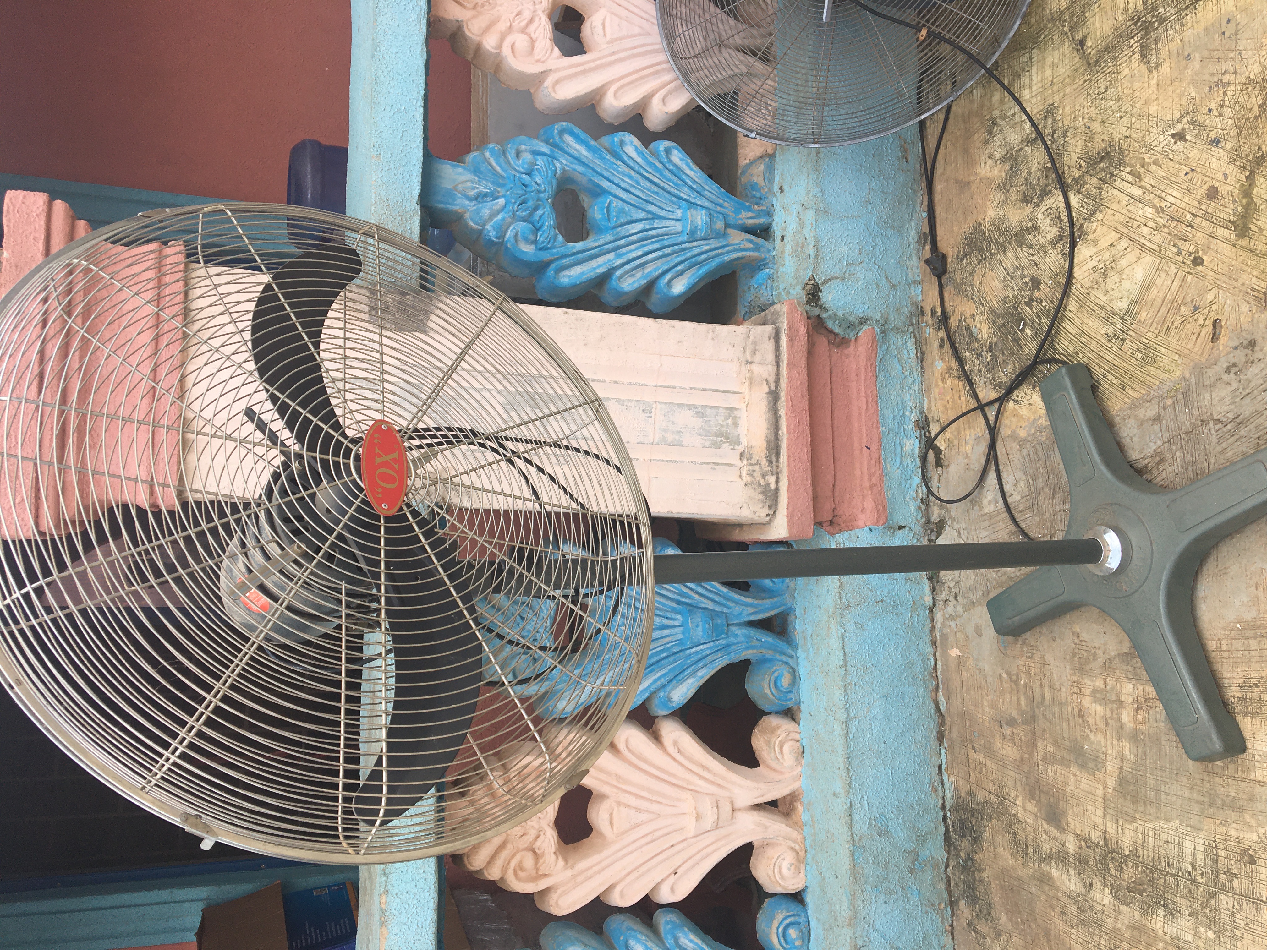 26inches Ox Standing Fan is available at Efritin