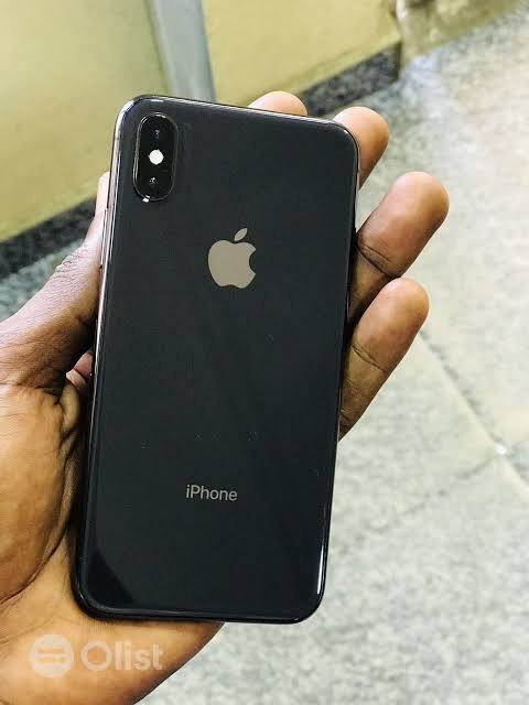 Iphone X is available at Efritin