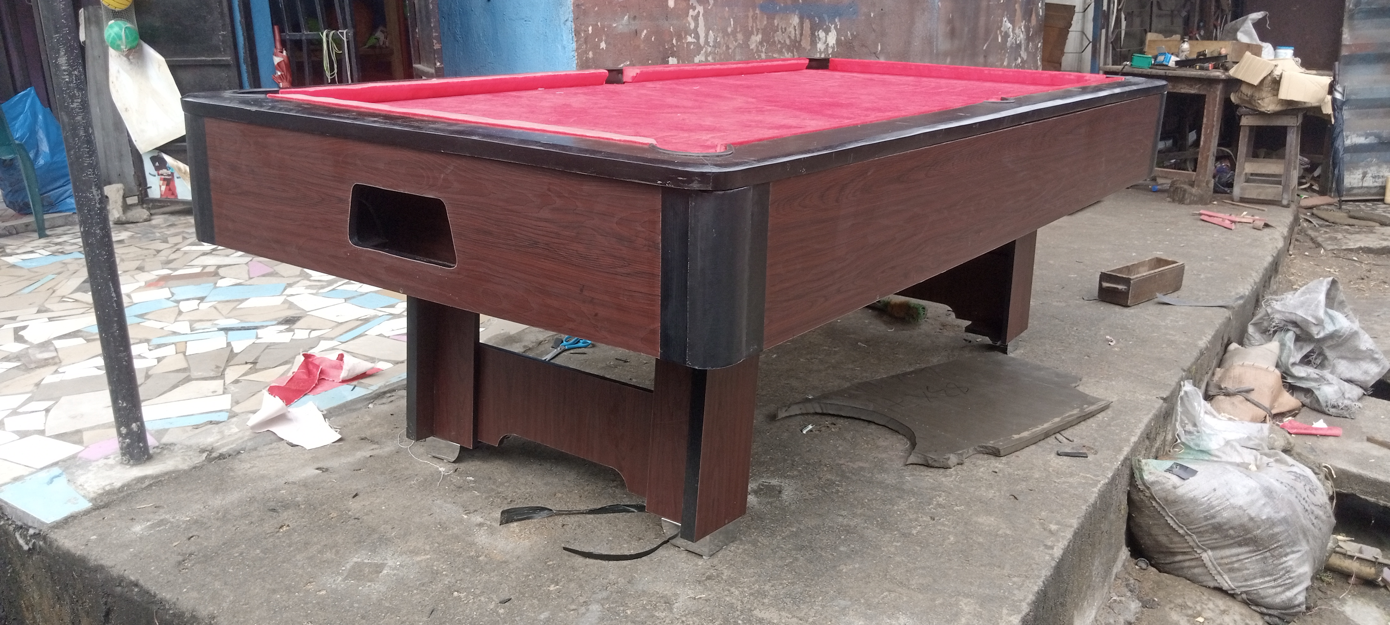 Nigerian Made Snooker Board is available at Efritin