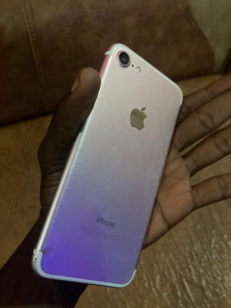 IPhone 7 is available at Efritin