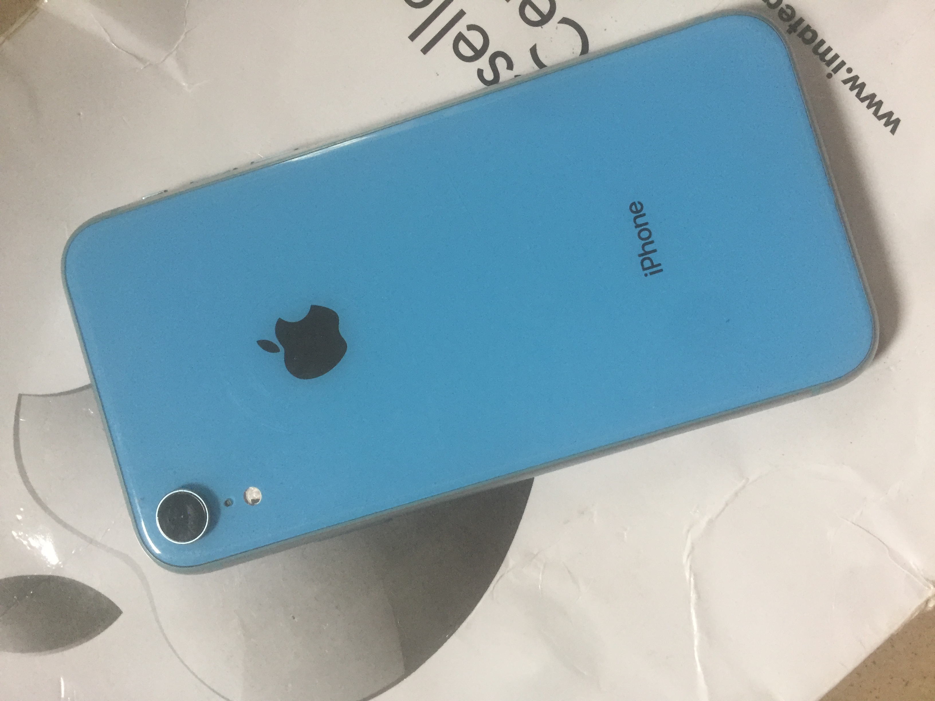 Iphone Xr is available at Efritin