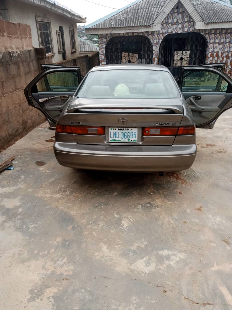 Toyota Camry 1999 is available at Efritin
