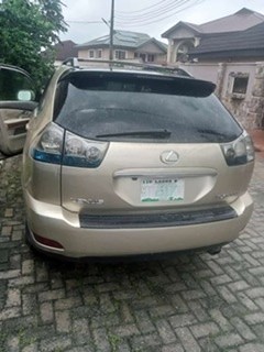Lexus RX330 2005 is available at Efritin