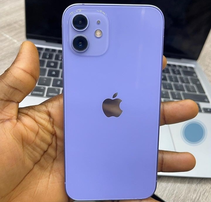 Apple IPhone 11 is available at Efritin