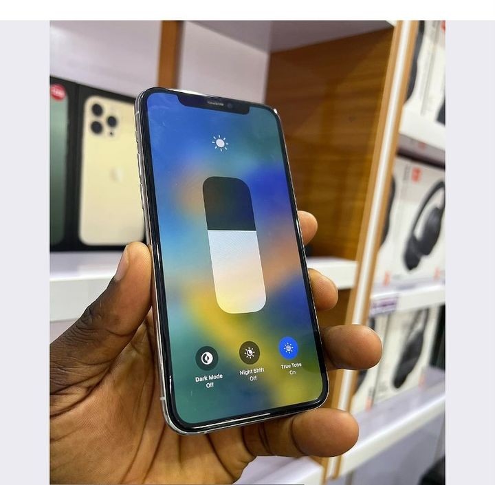 Apple IPhone 11 Pro 64gb is available at Efritin
