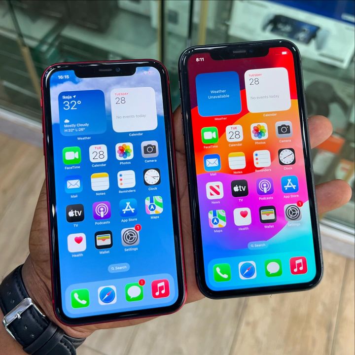 Apple IPhone 11 is available at Efritin