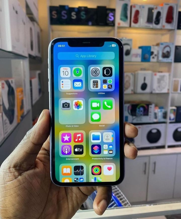 Apple iPhone 11 is available at Efritin