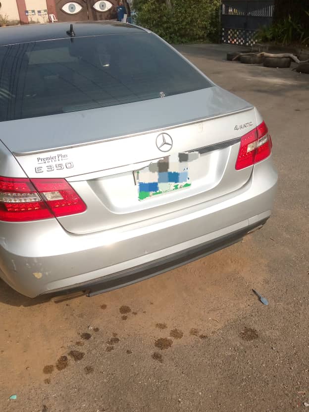 Mercedes Benz E350 2010 is available at Efritin