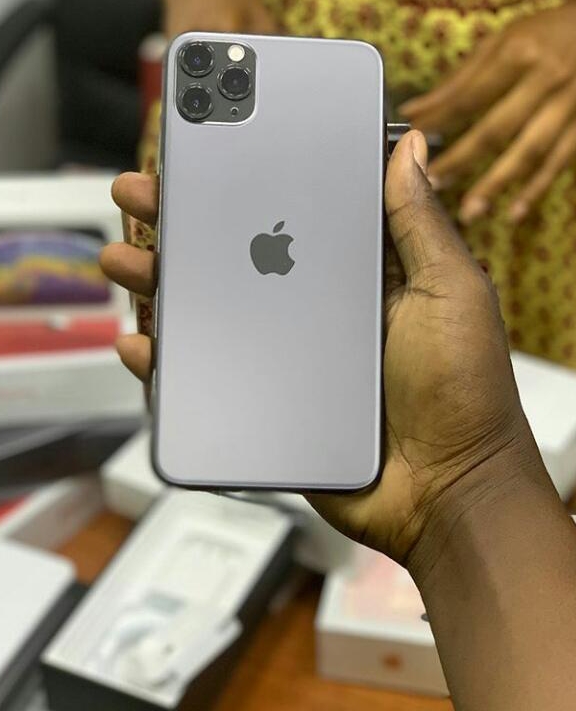 Apple iPhone 11 pro max is available at Efritin