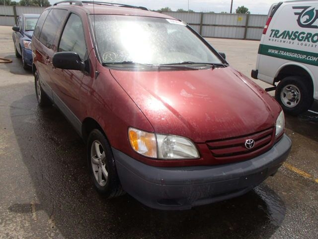 Toyota Sienna 2001 is available at Efritin