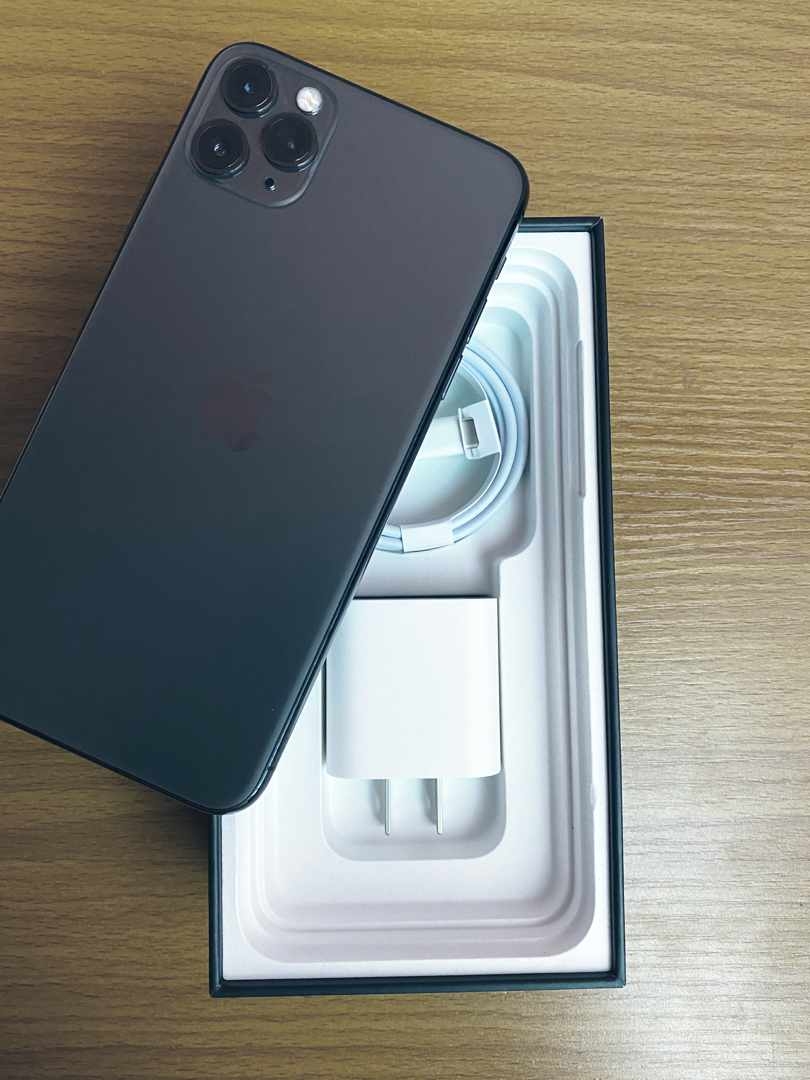 Apple iPhone 11 pro max is available at Efritin