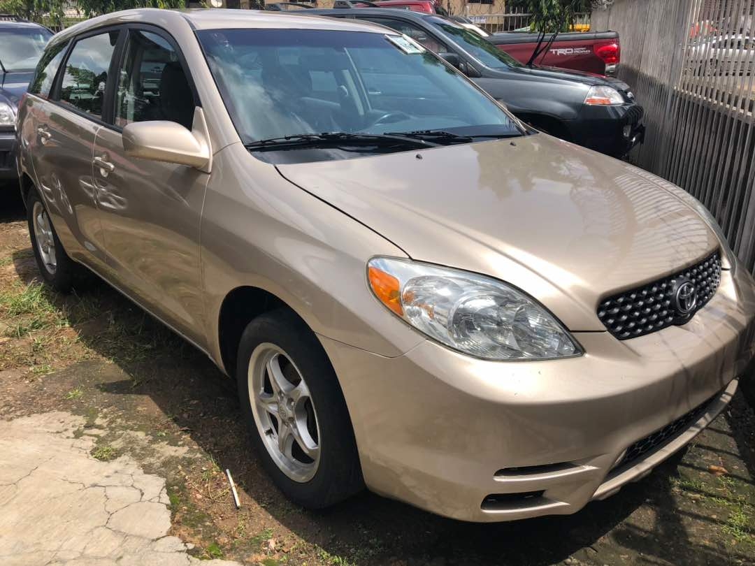 Toyota Matrix 2009 is available at Efritin