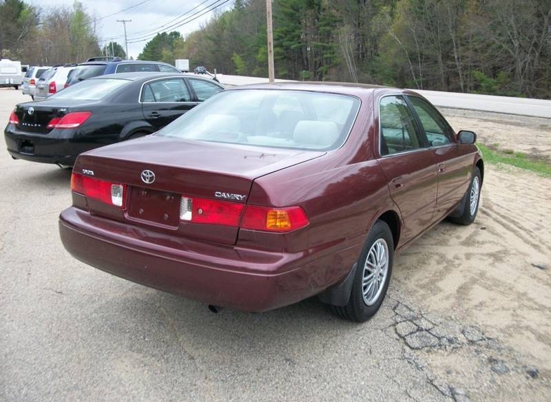 Toyota Camry 1999 is available at Efritin