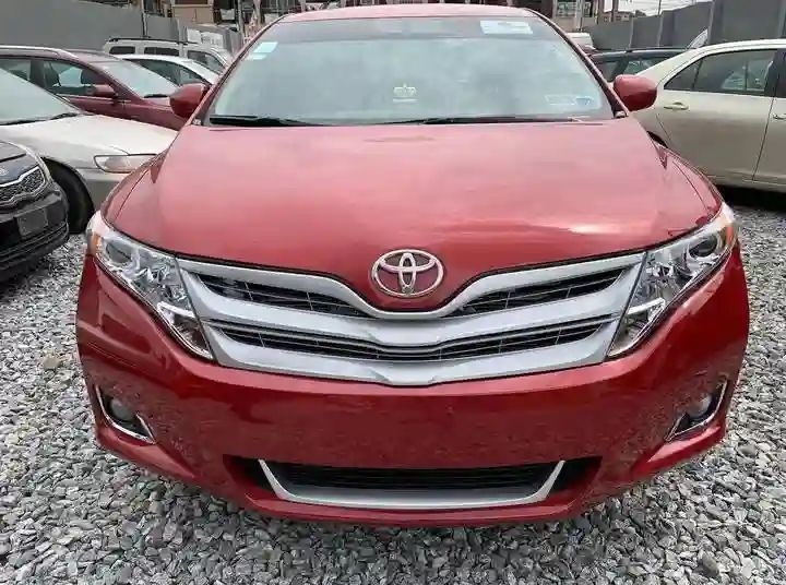 Toyota Venza 2012 is available at Efritin