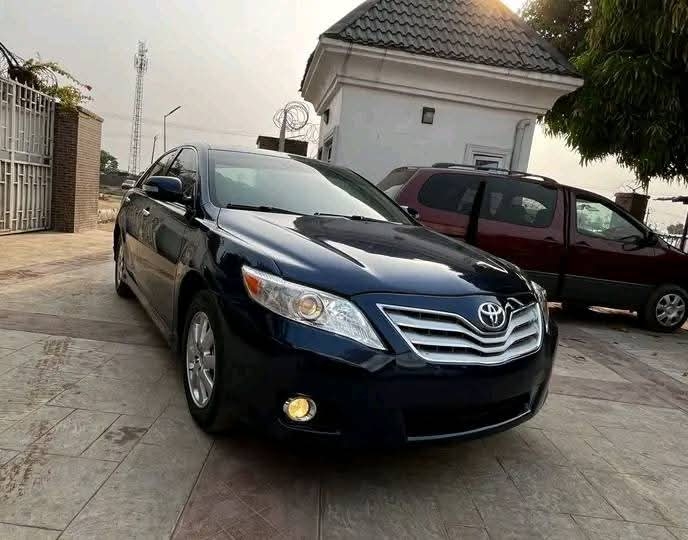 Toyota Camry 2010 is available at Efritin