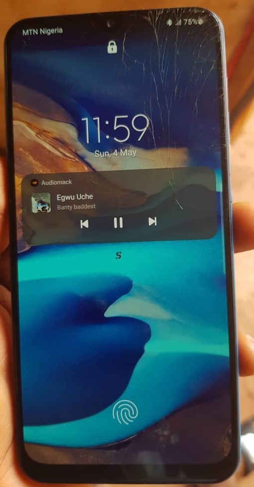 Samsung Samsung A50 is available at Efritin