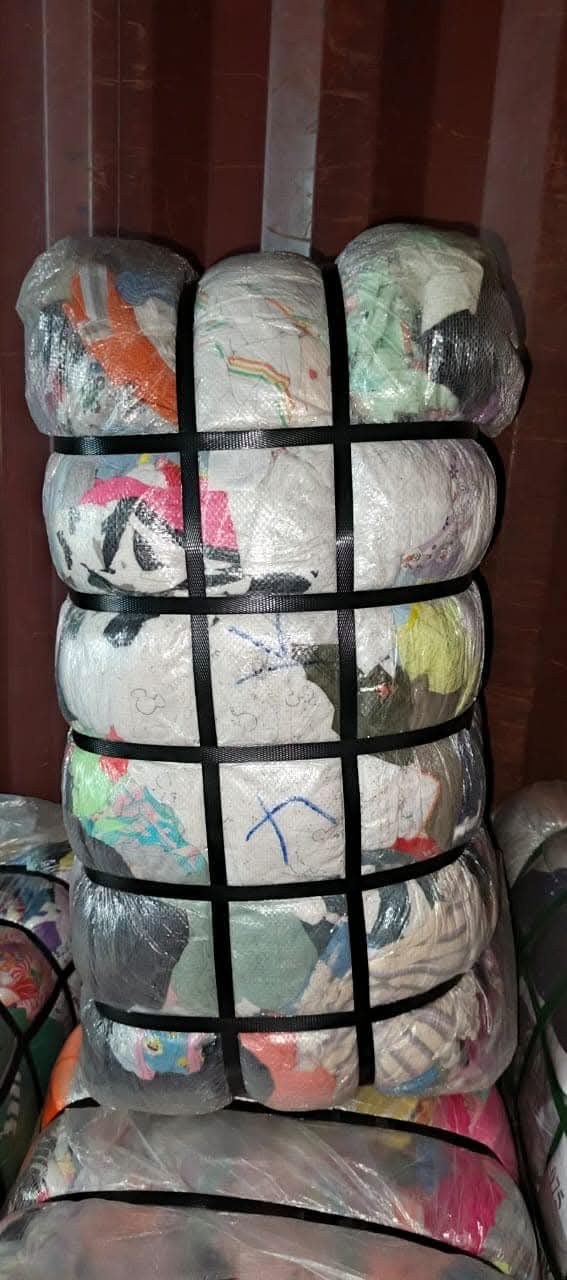 Grade 1 BABYLIGHT BALES AGE 0-68 yrs Newborns Light Clothes Available is available at Efritin